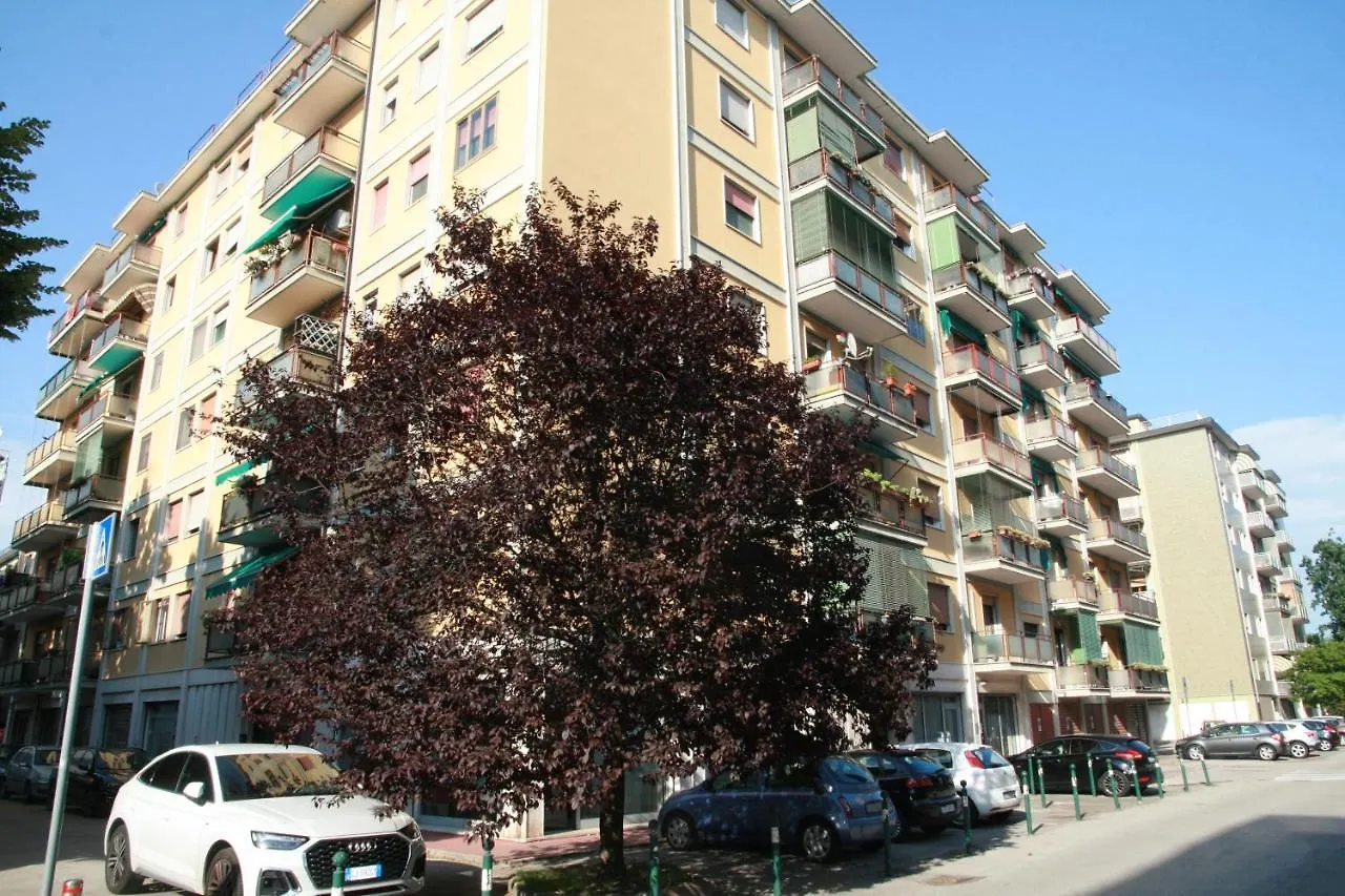 La Casa Di Nina Apartment Mestre